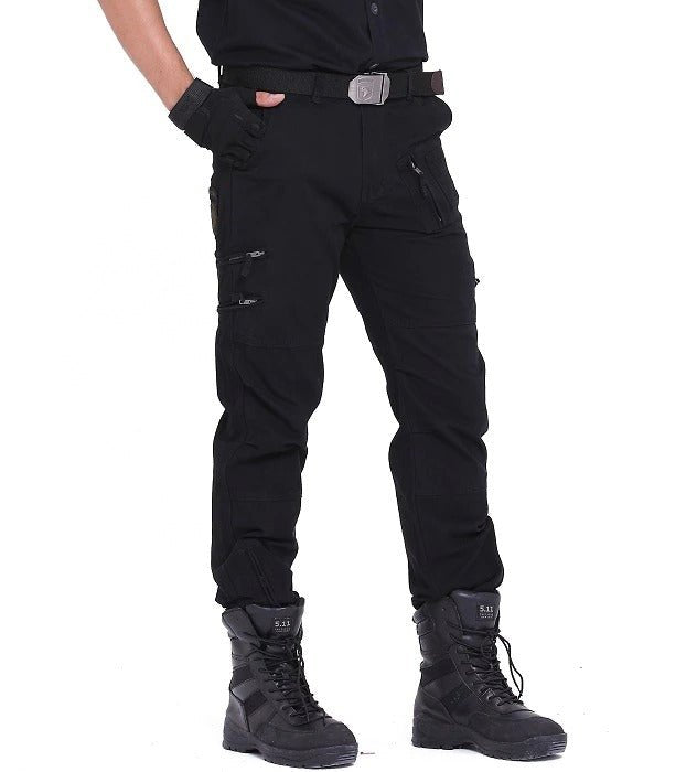 Pantalón cargo militar con alta resistencia y durabilidad,
cortes diseñados para garantizar flexibilidad total en todos los movimientos, negro.