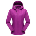Chaqueta cortavientos para mujer con forro.
Resistente al agua y al viento e capucha con cordón, bolsillos para las manos con cremallera, lila.