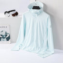 Chaqueta cortavientos para mujer con capucha, visera y protección UV50+.
Cuello alto para protección y puños con orificios para los dedos para protección, azul.