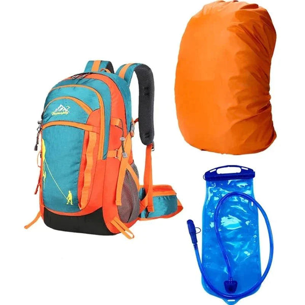 Mochila de hidratación de 35 litros con 1 recambio de agua de 2 litros en color verde