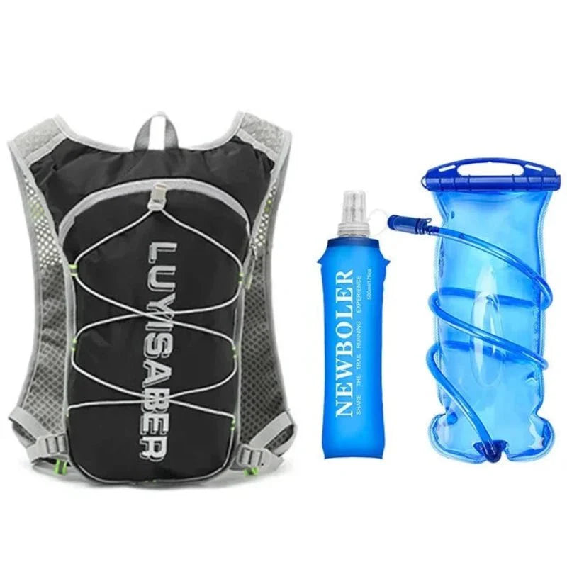 Mochila de hidratación con recambio de 1,5L y botella de 500ml negra