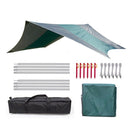 Kit de lona y accesorios para acampar.